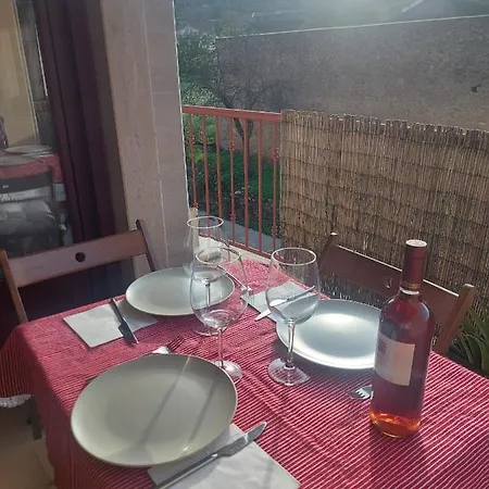 The Plaza De Garaje Gratis